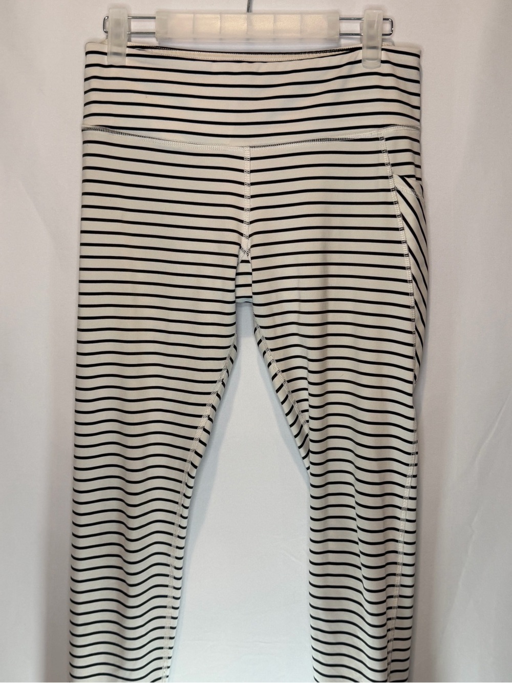 Striped High-Waist Leggings - Black & White